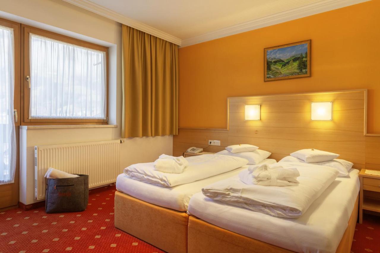 Hotel Theresia Ramsau im Zillertal Εξωτερικό φωτογραφία